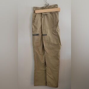 LL Bean, men’s quick dry cargo pants. 38/30. Khaki.